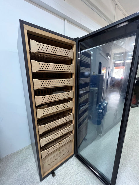 376L Cigar Humidor